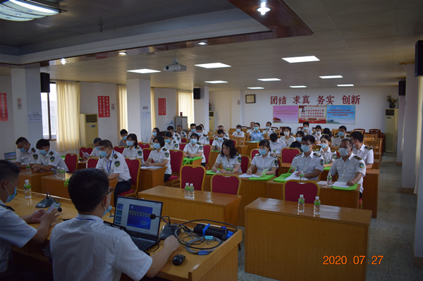 2.會(huì)議現(xiàn)場(chǎng)_副本.jpg