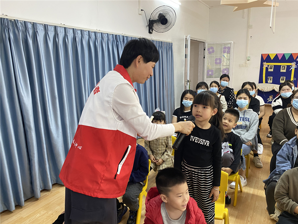 2.引導學生積極思考_副本.jpg