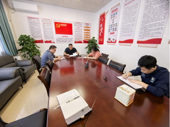 市信訪局開展信訪工作研判會(huì) 