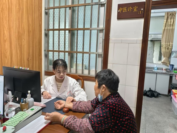 9.圣堂黎錦灤_副本.jpg